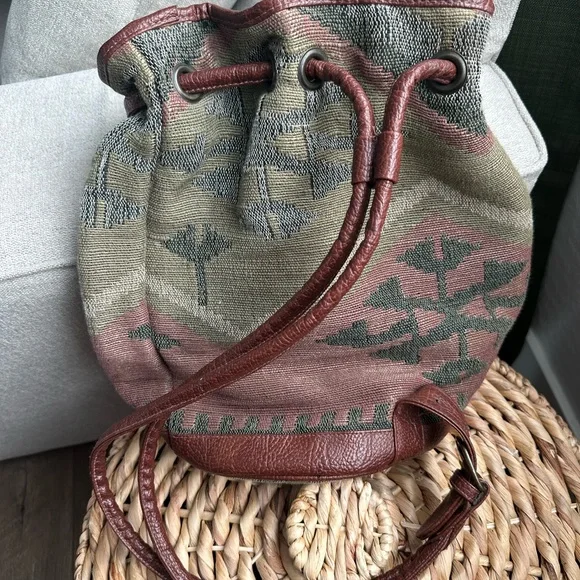 Boho Vintage Tapestry Satchel - Picture 3 of 3